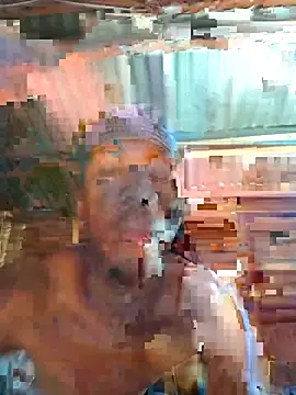 Snapshot of Peterveero12 chatting on 02-23-26, 04:04 Peterveero12 online show from 02-23-26, 04:04