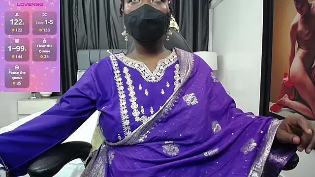 kavya suri  online show from 02-13-26, 07:21