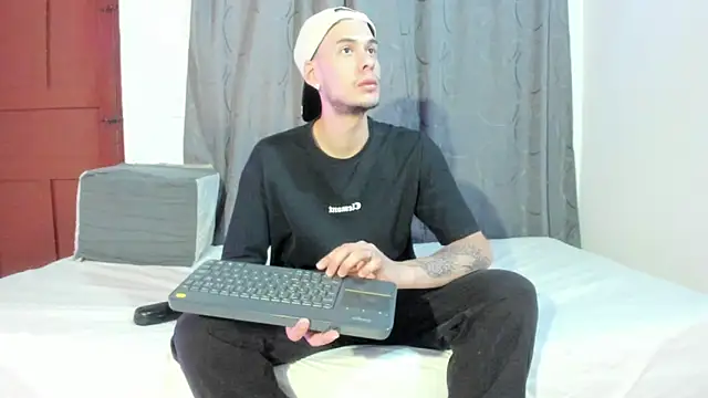 Vlad  night online show from 05-28-26, 03:48