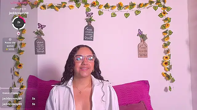 emiily curly online show from 07-17-26, 11:28