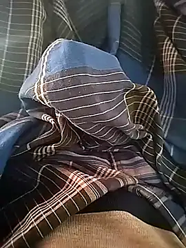 Snapshot of Tamilcbebbc chatting on 03-12-26, 09:15 Tamilcbebbc online show from 03-12-26, 09:15