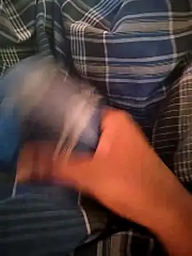 Snapshot of Tamilcbebbc chatting on 03-15-26, 09:04 Tamilcbebbc online show from 03-15-26, 09:04