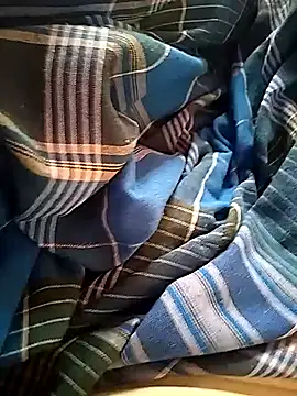 Snapshot of Tamilcbebbc chatting on 04-07-26, 05:08 Tamilcbebbc online show from 04-07-26, 05:08