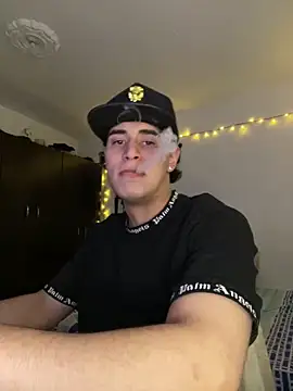 Maximuz1920 online show from 04-27-26, 01:25