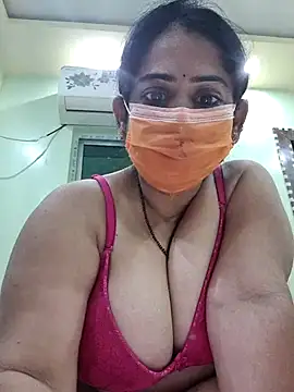 Snapshot of diyam4002 chatting on 02-15-26, 07:54 diyam4002 online show from 02-15-26, 07:54