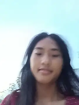 Snapshot of Hoa-tuylip chatting on 07-25-26, 12:03 Hoa-tuylip online show from 07-25-26, 12:03