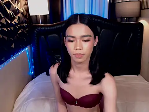 Snapshot of ItsurGirlMiana chatting on 02-21-26, 07:37 ItsurGirlMiana online show from 02-21-26, 07:37