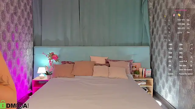 Tesssa Young online show from 04-03-26, 01:03