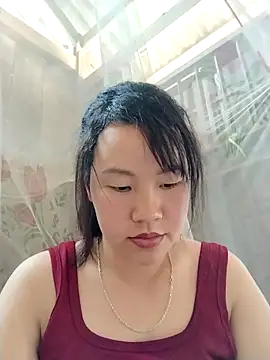 Lymimi online show from 04-12-26, 03:11