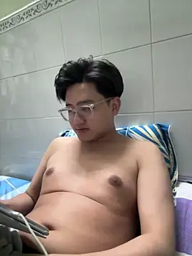 Snapshot of Kami_Kazo chatting on 02-05-26, 03:38 Kami Kazo online show from 02-05-26, 03:38