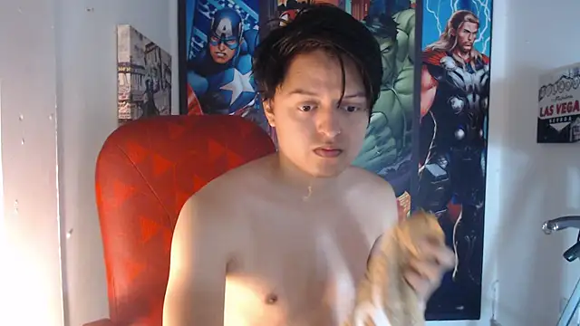 Snapshot of Kevin_Charless chatting on 05-26-26, 11:50 Kevin Charless online show from 05-26-26, 11:50