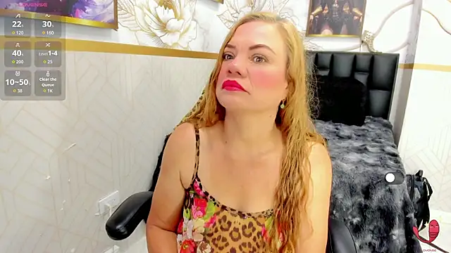 Snapshot of alicee__mature chatting on 02-23-26, 03:48 alicee mature online show from 02-23-26, 03:48