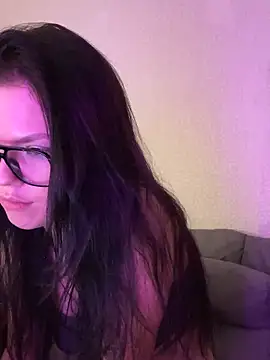 EvaSweetMe online show from 05-13-26, 08:06