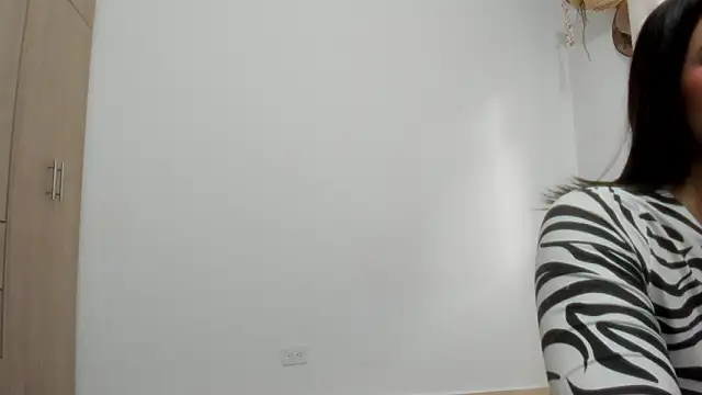 Snapshot of Hannakitten77 chatting on 03-05-26, 10:39 Hannakitten77 online show from 03-05-26, 10:39