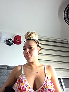 alaia princess online show from 04-17-26, 11:30