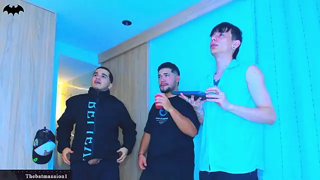 TheBatMansion online show from 02-27-26, 04:34