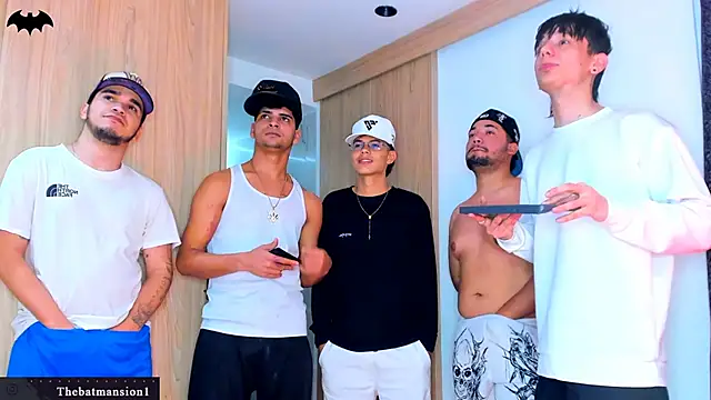 TheBatMansion online show from 03-12-26, 03:01