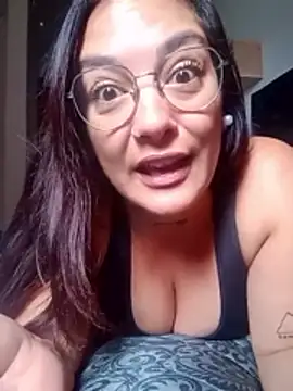 Snapshot of kuramaqueen chatting on 02-26-26, 05:56 kuramaqueen online show from 02-26-26, 05:56