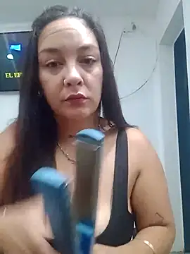 Snapshot of kuramaqueen chatting on 03-01-26, 08:16 kuramaqueen online show from 03-01-26, 08:16