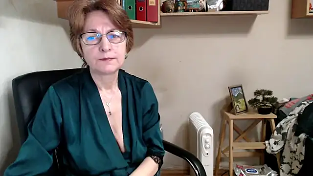 katemodel online show from 02-05-26, 07:46