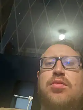 Ecuhot8976 online show from 04-22-26, 02:58