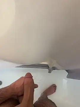 Snapshot of BIGDICK111000 chatting on 02-14-26, 08:33 BIGDICK111000 online show from 02-14-26, 08:33