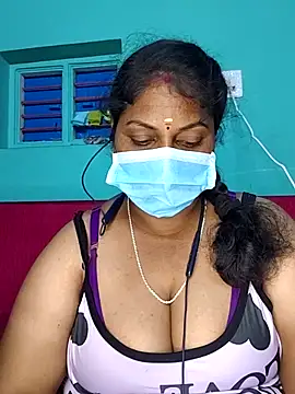 Snapshot of TamilSembaruthi143 chatting on 05-02-26, 04:45 TamilSembaruthi143 online show from 05-02-26, 04:45
