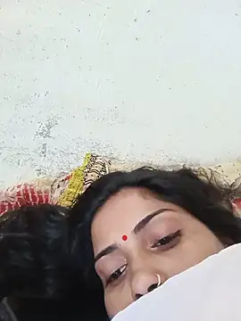 Snapshot of Poojaxx56 chatting on 07-17-26, 05:14 Poojaxx56 online show from 07-17-26, 05:14