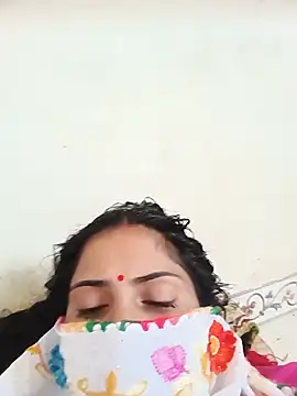 Snapshot of Poojaxx56 chatting on 07-20-26, 05:00 Poojaxx56 online show from 07-20-26, 05:00