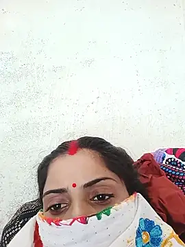 Snapshot of Poojaxx56 chatting on 07-21-26, 07:11 Poojaxx56 online show from 07-21-26, 07:11