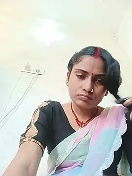 Snapshot of Poojaxx56 chatting on 07-26-26, 02:42 Poojaxx56 online show from 07-26-26, 02:42
