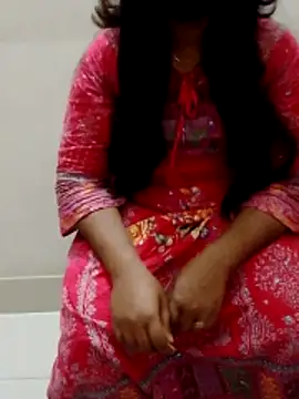 angel-rosse online show from 04-17-26, 08:01