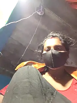 Snapshot of Chanchal_pande chatting on 02-11-26, 10:26 Chanchal pande online show from 02-11-26, 10:26