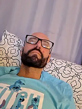 Snapshot of Robsonitj90 chatting on 06-14-26, 06:21 Robsonitj90 online show from 06-14-26, 06:21