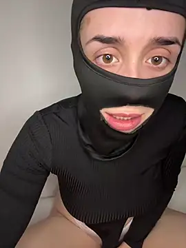 Snapshot of Mishelxxx2 chatting on 02-05-26, 07:57 Mishelxxx2 online show from 02-05-26, 07:57