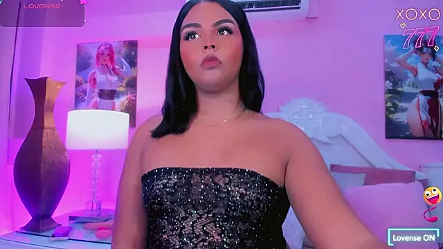 Maia Hotts online show from 03-30-26, 07:48