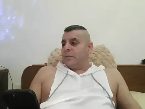 Snapshot of Cqtaleya777 chatting on 02-24-26, 06:17 Cqtaleya777 online show from 02-24-26, 06:17