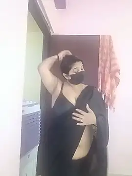 Aliya Hott online show from 05-17-26, 05:49