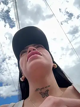 Bonny Eva online show from 04-20-26, 05:59