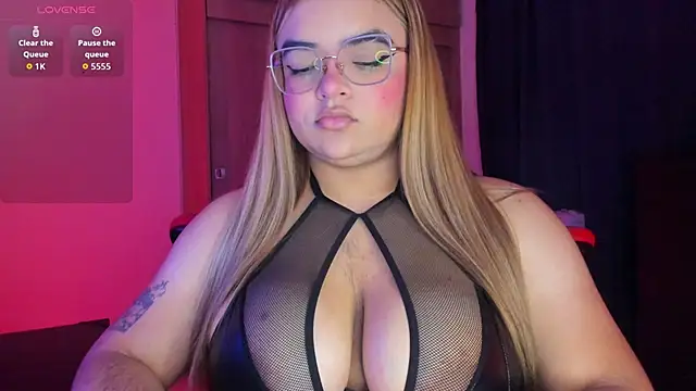 Celestemc 226 online show from 04-15-26, 04:41