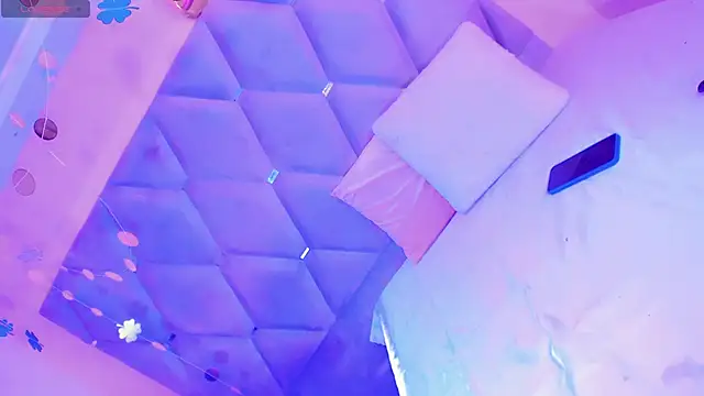 EmmaSweet23 online show from 03-21-26, 08:01