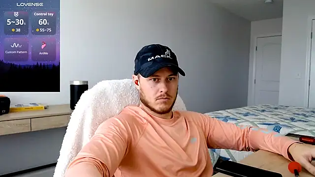 69MAV69 online show from 02-19-26, 04:36