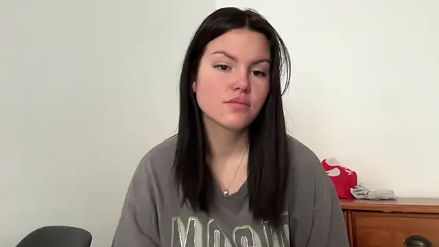 kiaraaaa75 online show from 03-01-26, 01:57