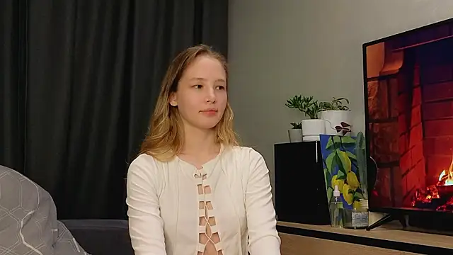 y0ur sunshinee online show from 02-11-26, 04:56