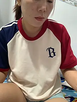 Baby-lovely69 online show from 04-22-26, 11:17