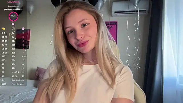 VibeVi online show from 04-13-26, 01:27