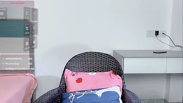 xianxian-baby online show from 03-18-26, 07:00