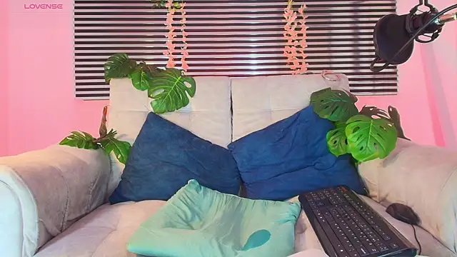 ThiiagoSaeenz online show from 06-05-26, 03:40