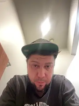 GabEthier online show from 05-06-26, 07:57
