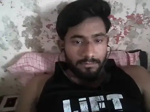 Snapshot of LustyDanky chatting on 05-15-26, 06:31 LustyDanky online show from 05-15-26, 06:31